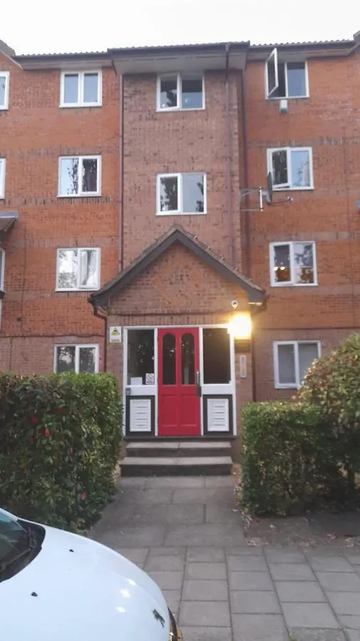 Moris Lodge London