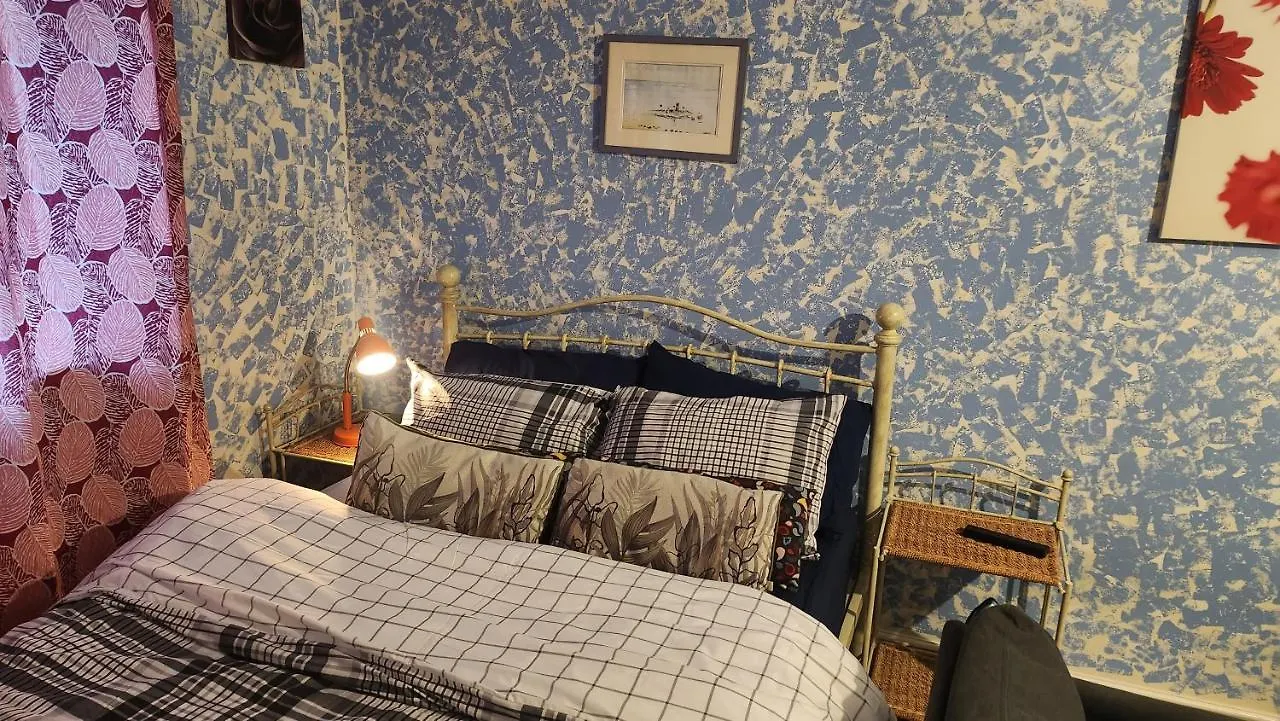 Moris Lodge London United Kingdom